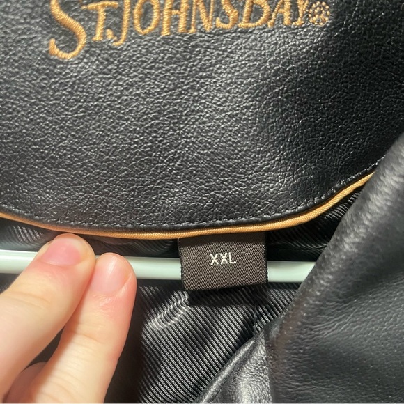 St. John's Bay Black Leather Bomber Jacket Genuine Leather Full Zip Pockets XXL - Picture 4 of 10